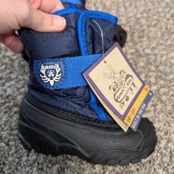 Kamik Kids' Navy and Black Winter Boots NWT Size 7 Toddler - Picture 1 of 3